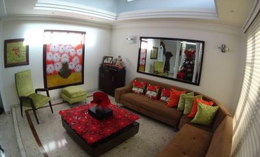 casa en venta en la floresta. Cod V19764