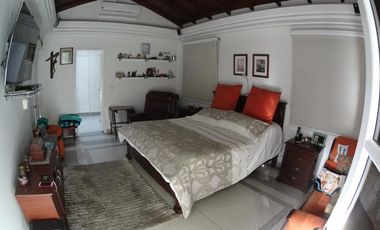casa en venta en la floresta. Cod V19764