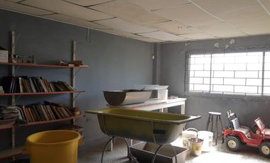 edificio en arriendo en las delicias. Cod A94169