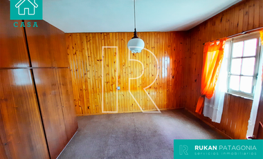 #Venta_RUKAN | Casa 1 Habitación | Barrio SAN MARTIN | Calle J.J. PASO | Caleta Olivia.-