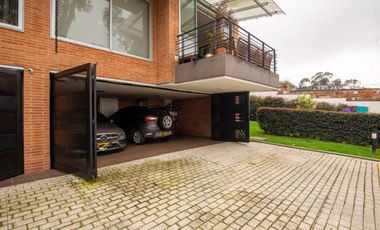 casa en arriendo/venta en chapinero alto. Cod A5711