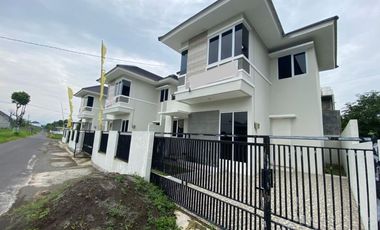 Jual Rumah Siap Huni 2 Lantai Murah