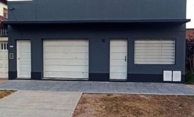VENTA DE DEPARTAMENTO 3 AMBIENTES TIPO PH - DETALLES DE CATEGORIA - FONDO LIBRE- PLANTA BAJA - LOMAS DE ZAMORA