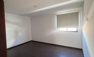 VENTA CASA EN LOMAS DE CHAPULTEPEC