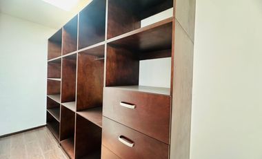 VENTA CASA EN LOMAS DE CHAPULTEPEC