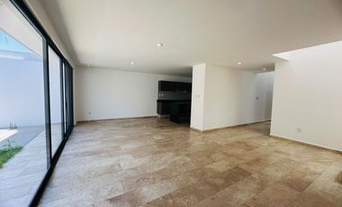 VENTA CASA EN LOMAS DE CHAPULTEPEC