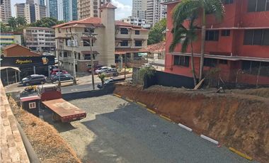 Se vende terreno RM3 C2 en Calle 50, Bella Vista