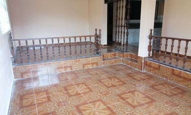 Venta de casa rentera en Otavalo en ciudadela Imbaya