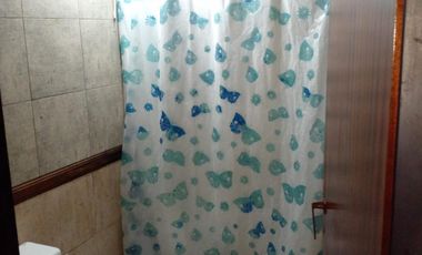 Casa de 3 AMBIENTES ubicada a 600 metros de la estación