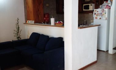 Casa de 3 AMBIENTES ubicada a 600 metros de la estación