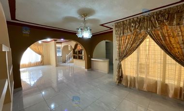 CASA EN VENTA EN FRACC. PRIVADO