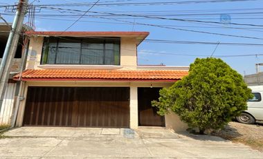 CASA EN VENTA EN FRACC. PRIVADO