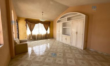 CASA EN VENTA EN FRACC. PRIVADO