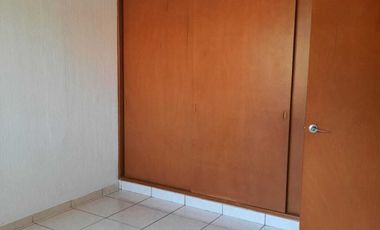 Casa de 3 recámaras en conjunto con alberca y control de acceso en Tampiquera