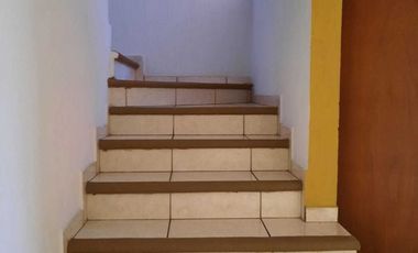 Casa de 3 recámaras en conjunto con alberca y control de acceso en Tampiquera