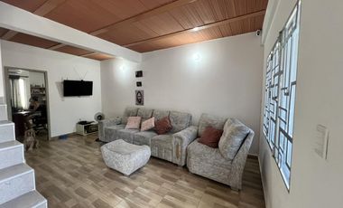 casa en venta en patios centro. Cod V4940