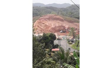 LOTE COMERCIAL CRUCE NOMBRE DE DIOS Y LA GUAIRA