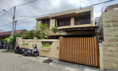 Rumah 2 Lantai Bagus Furnished SHM di Jl Teuku Umar, Denpasar
