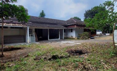 DIJUAL RUMAH di Jl. ADHYAKSA RAYA, LEBAK BULUS dkt TB SIMATUPANG