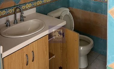 COD. 4154 - SE ARRIENDA CASA - BARRIO: LA UNIVERSIDAD