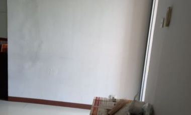 DISEWAKAN CEPAT !! Apt. Gading Mediterania FF Lantai Rendah , Bisa Nego