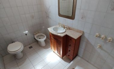 Casa para 2 Familias en venta en Lanus Este