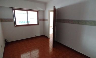 Casa para 2 Familias en venta en Lanus Este