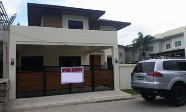 House and Lot for Rent with Three Bedrooms and Pool in Frie