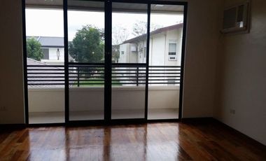 House and Lot for Rent with Three Bedrooms and Pool in Frie