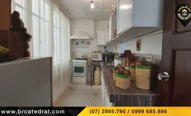 Casa de venta en Centro – código:17563