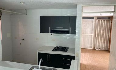 apartamento en venta en conj res paseo real ii. Cod V118130