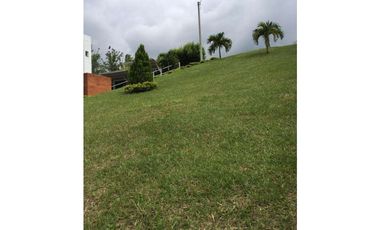 HERMOSA CASA EN CONDOMINIO EN VENTA  JAMUNDI