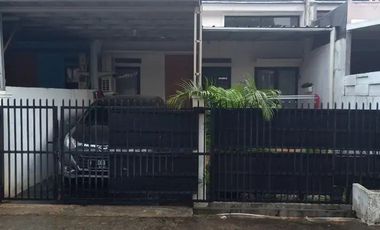 Rumah Hadap Utara LSHM 15 Mnt ke Mall Paradise Walk Serpong J-45828