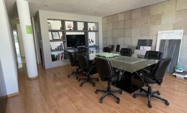 EDIFICIO EN VENTA EN TROJES DE SAN CRISTOBAL