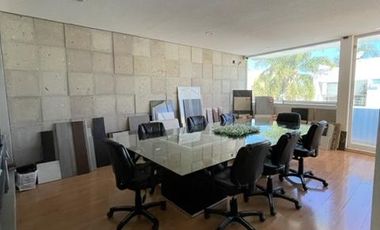 EDIFICIO EN VENTA EN TROJES DE SAN CRISTOBAL