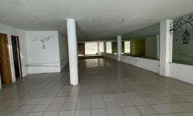 EDIFICIO EN VENTA EN TROJES DE SAN CRISTOBAL