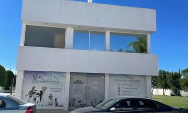 EDIFICIO EN VENTA EN TROJES DE SAN CRISTOBAL