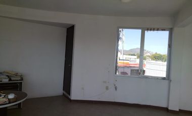 VENDO EDIFICIO EXCELENTE UBICACION FRACC TRINIDAD DE LAS HUERTAS