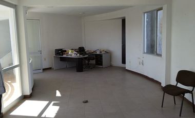 VENDO EDIFICIO EXCELENTE UBICACION FRACC TRINIDAD DE LAS HUERTAS