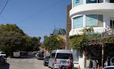 VENDO EDIFICIO EXCELENTE UBICACION FRACC TRINIDAD DE LAS HUERTAS