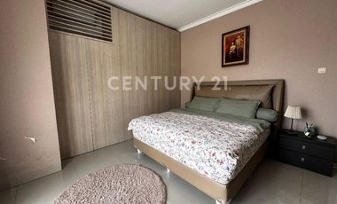 Rumah Cantik Mewah Siap Huni Di The Royal Residence PuloGebang