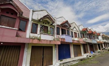 Ruko Kosong Strategis di Kawasan Sadamantra Kuningan