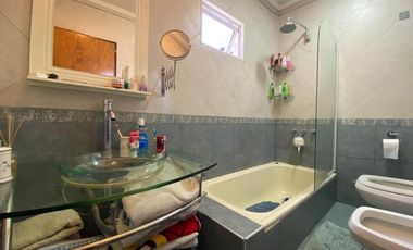 Duplex en venta en Valentin Alsina