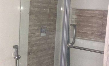 Alamos Norte Alquilo Suite en terraza incl. Luz y Agua(J.Luna)