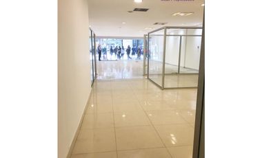 VENDO LOCAL COMERCIAL  8 x 32 PROYECTO EDIFICIO