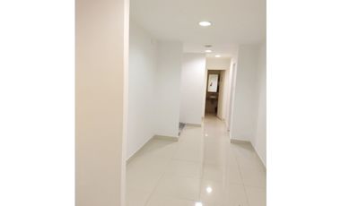 VENDO LOCAL COMERCIAL  8 x 32 PROYECTO EDIFICIO