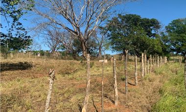 VENTA DE LOTE EN LA ARENA DE CHITRE CON MAS DE 1,000 M2