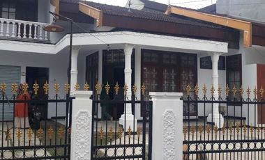 Rumah Sewa 2 Lantai Cocok Untuk Tempat Tinggal atau Kantor Sukaluyu Cibeunying Kaler Bandung