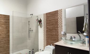 casa en venta en la floresta. Cod V30950