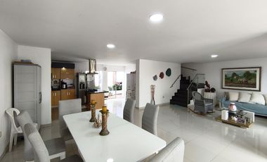 casa en venta en la floresta. Cod V30950